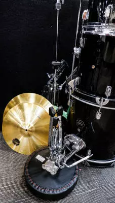 Mapex - Comet 5-Piece Drum Kit (18,10,12,14,SD) with Cymbals and Hardware - Dark Black 2